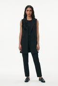 Black vest with flower embroidery