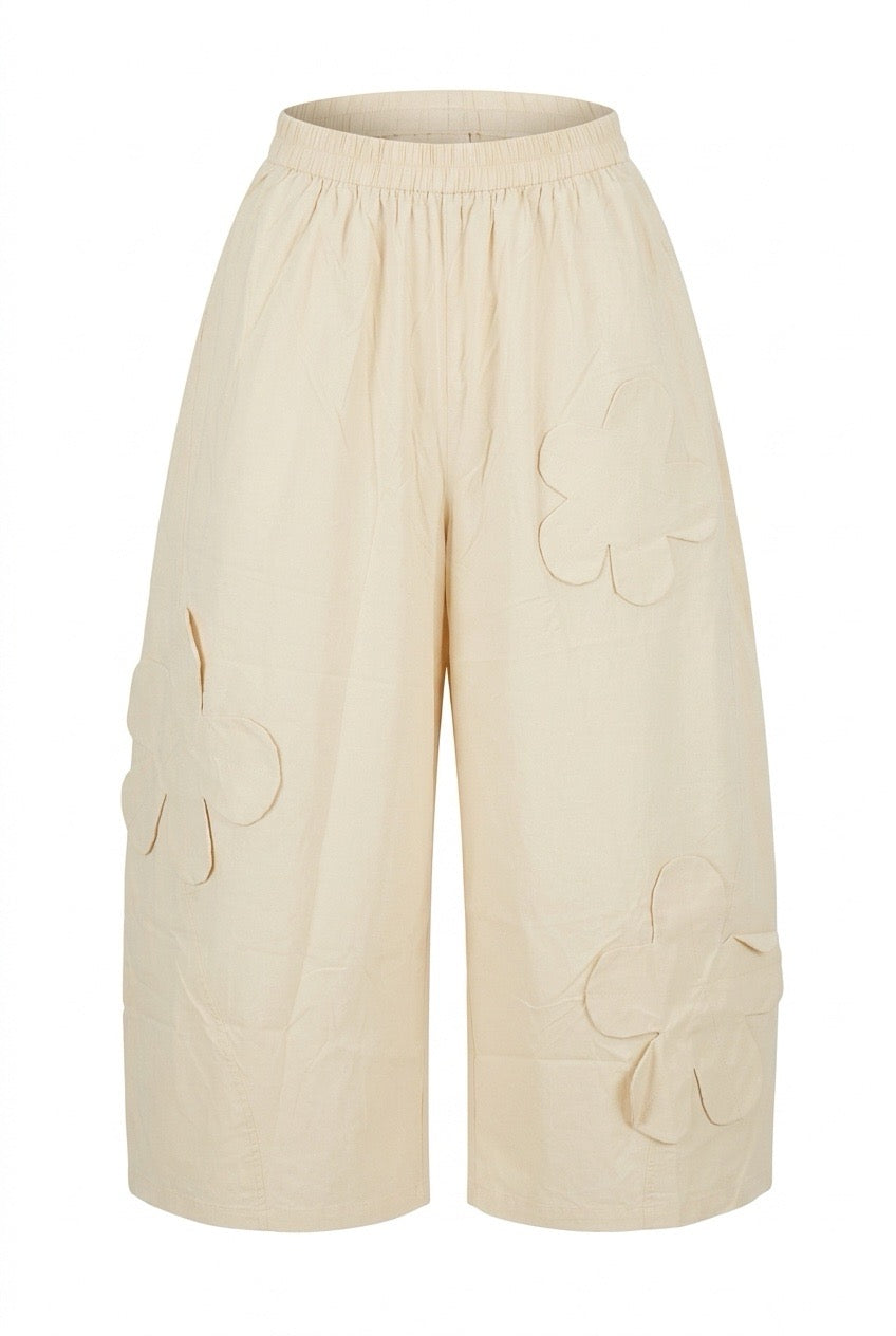 Off-white cropped Wide-Leg Pants with Floral Appliqué