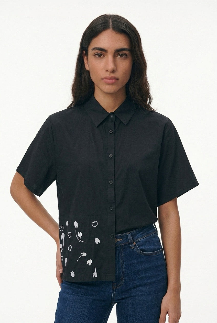 Bloom Oversized black Shirt