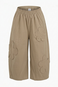 Ankle cropped Wide-Leg Pants with Floral Appliqué