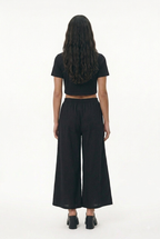 Black wide-leg pants with flower embroidery